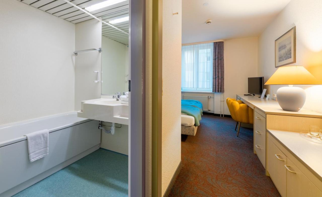 Hessenland Hotel Kassel Innenstadt By Stay Awesome Buitenkant foto
